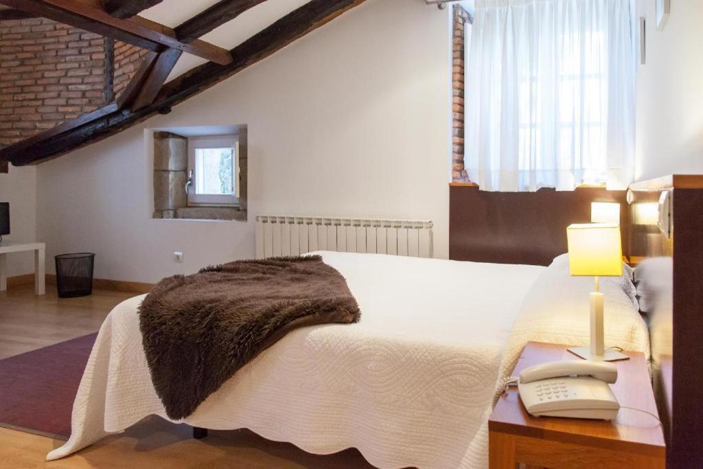 Gastro Hotel La Giraldilla Льерганес Номер фото