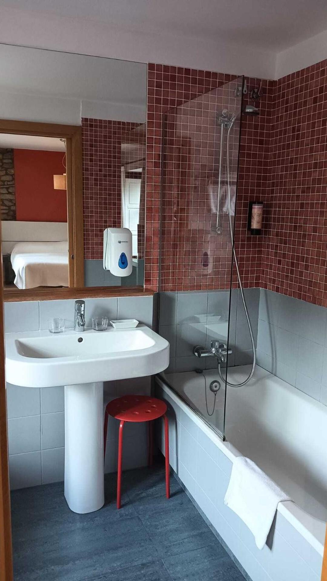 Gastro Hotel La Giraldilla Льерганес Номер фото